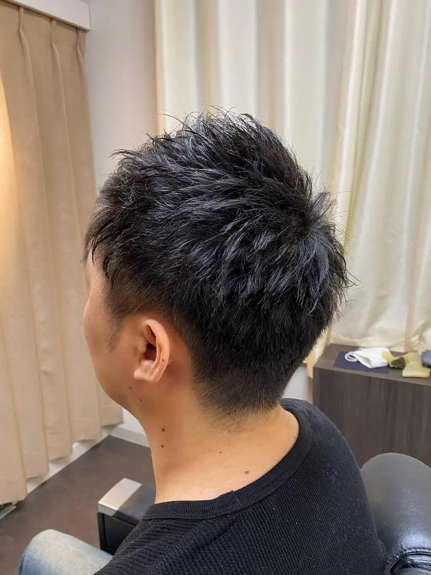 ショート メンズ KUTSUKAKE YUTOのヘアスタイル