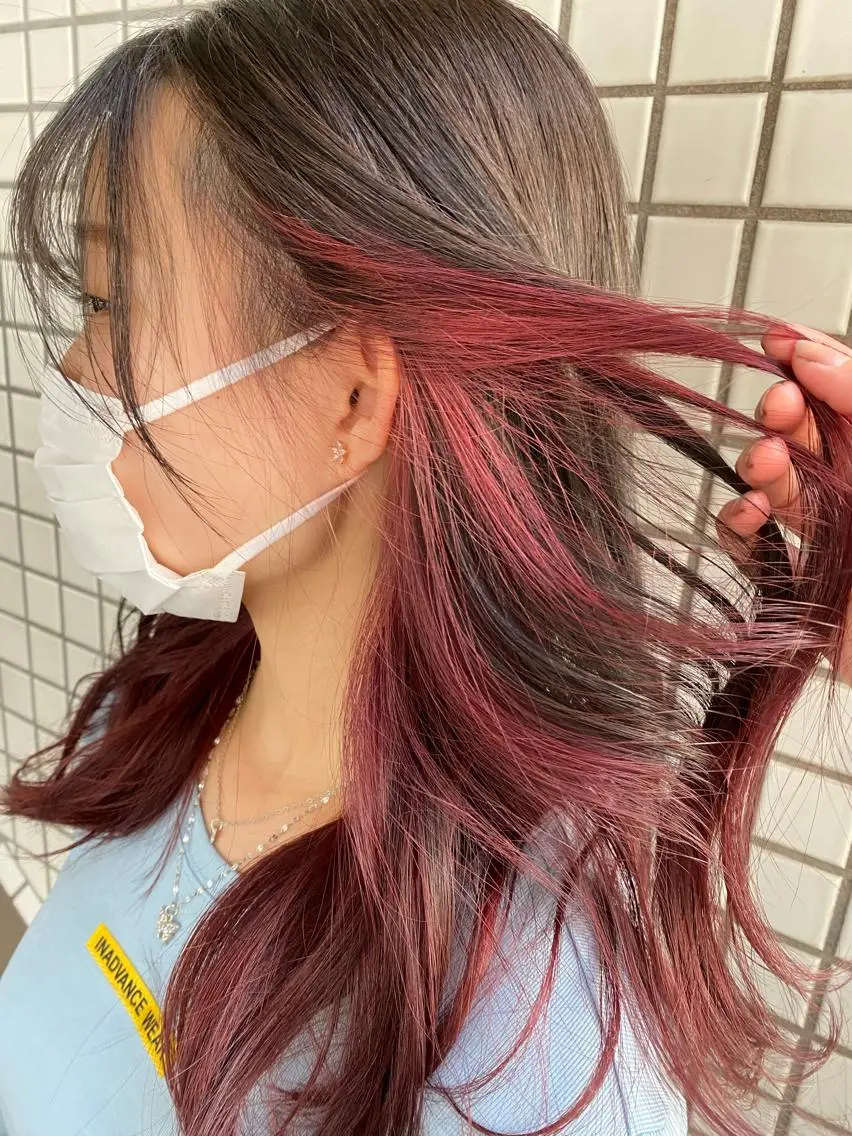 ロング 🐩透明感ミルクティ ーピンクニイナ🐩のヘアスタイル