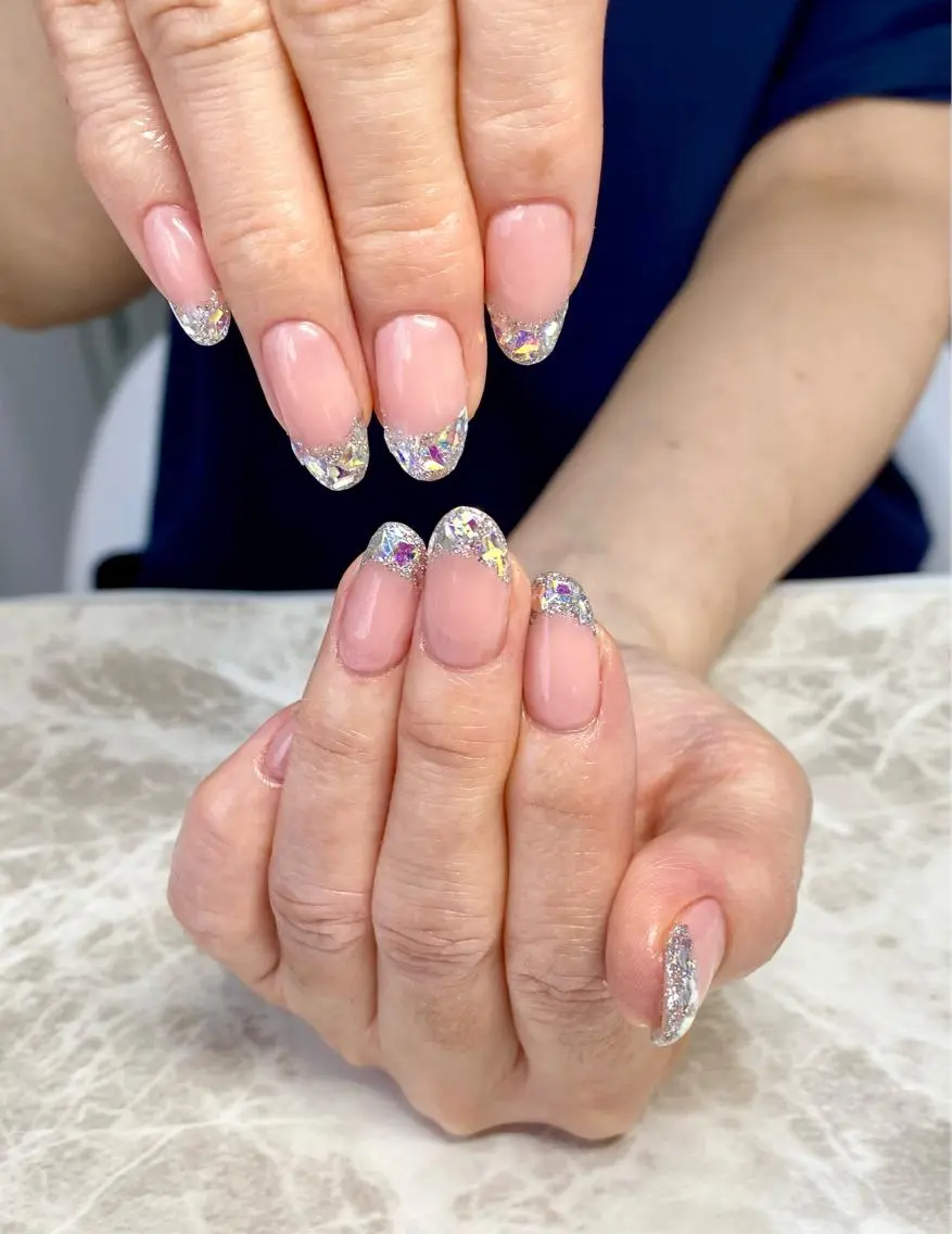 ネイル フレンチネイル ガラスフレンチ ハンドネイル ゆぴねいる yupinailのネイルデザイン