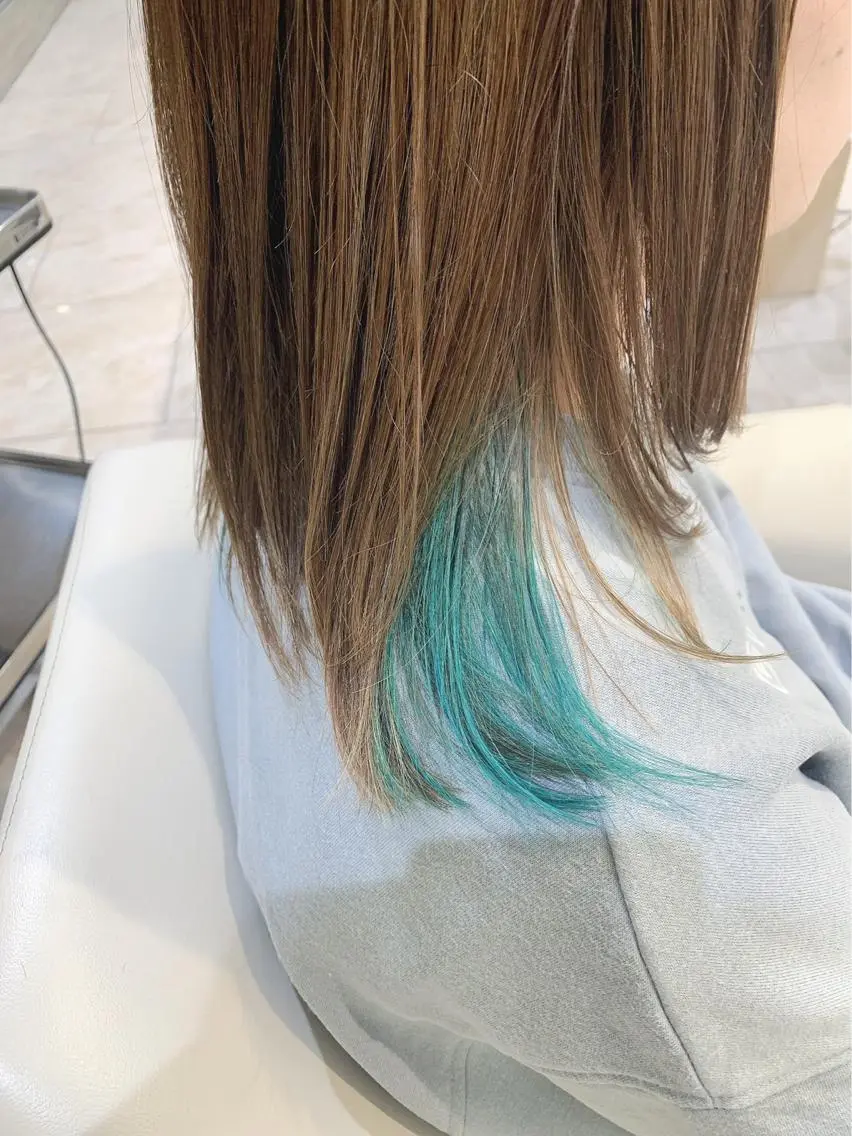 ロング カラー イヤリングカラー miho𓂃 透明感/レイヤーのヘアスタイル