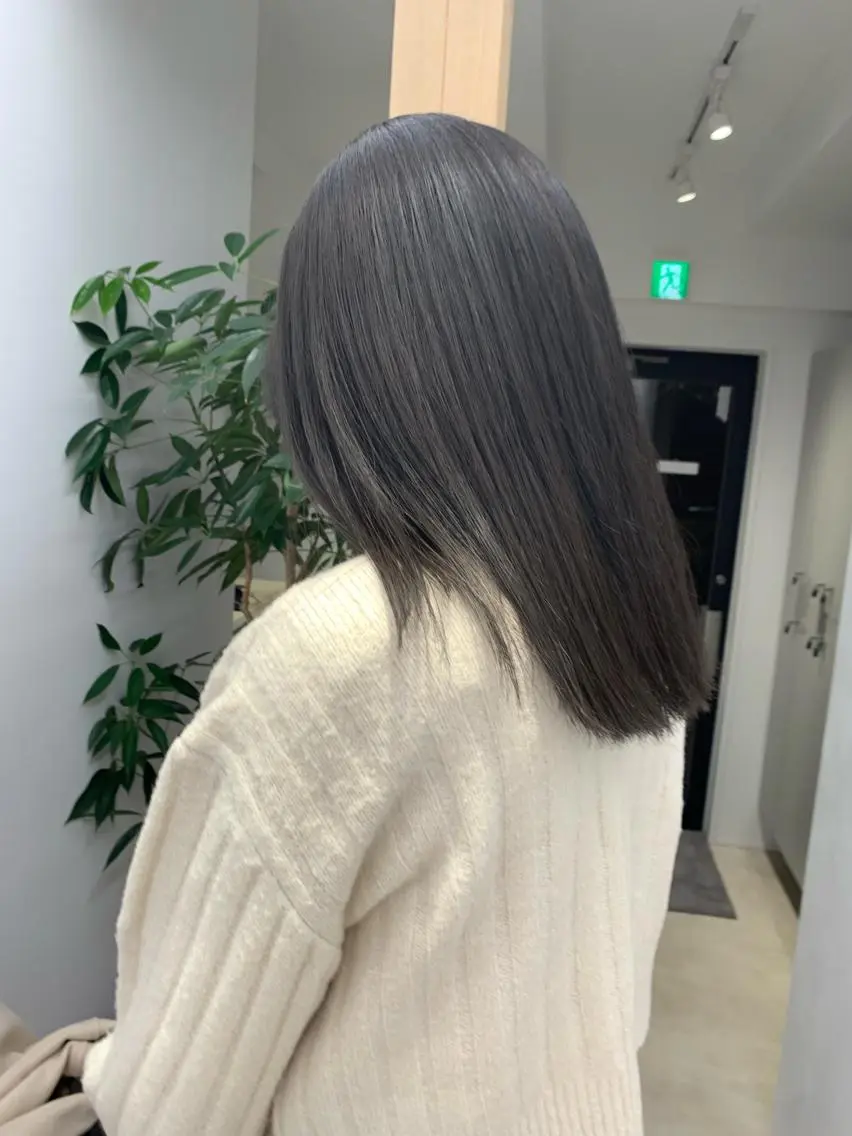セミロング カラー REINA☁️透明感 カラー/ぷつっと♡のヘアスタイル