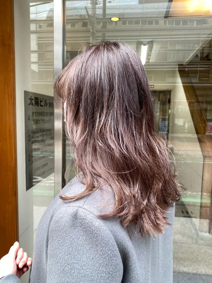 ロング カット ヘアカラー トリートメント KANUMA SHUTAのヘアスタイル