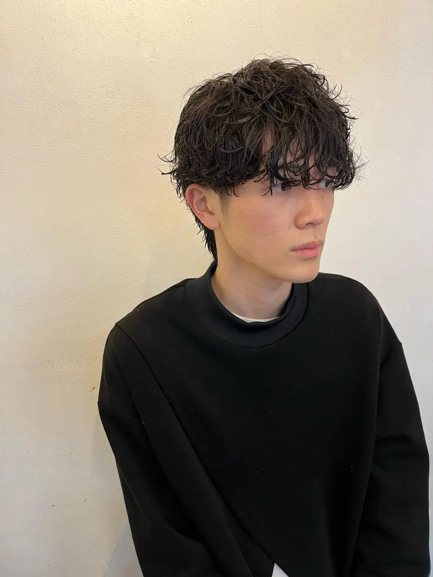 パーマ メンズ 刈り上げ メンズウルフカット ウルフカット bijou chiharuのマツエク・マツパデザイン