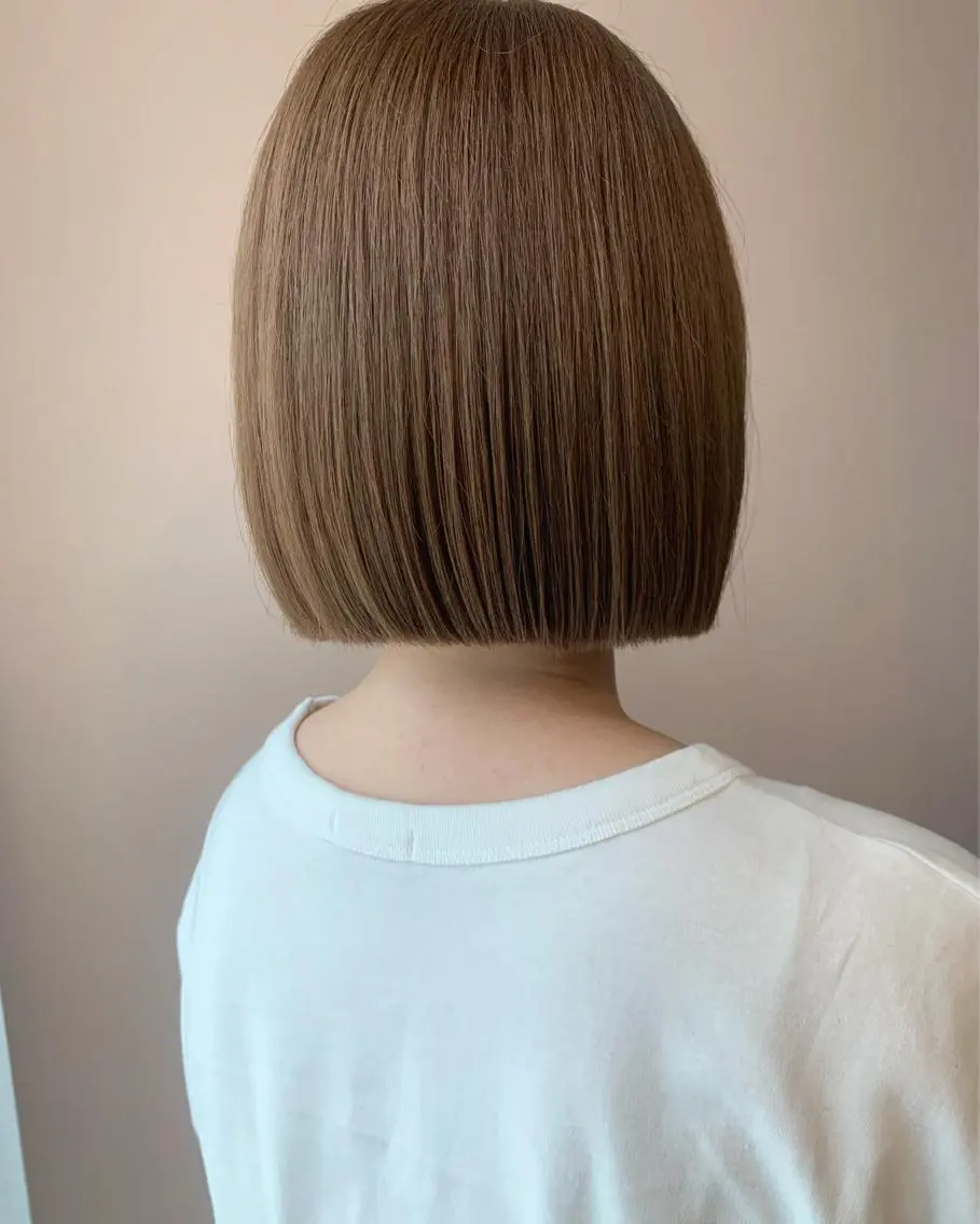 ショート カラー ボブ hubhair レイヤー/透明感のヘアスタイル