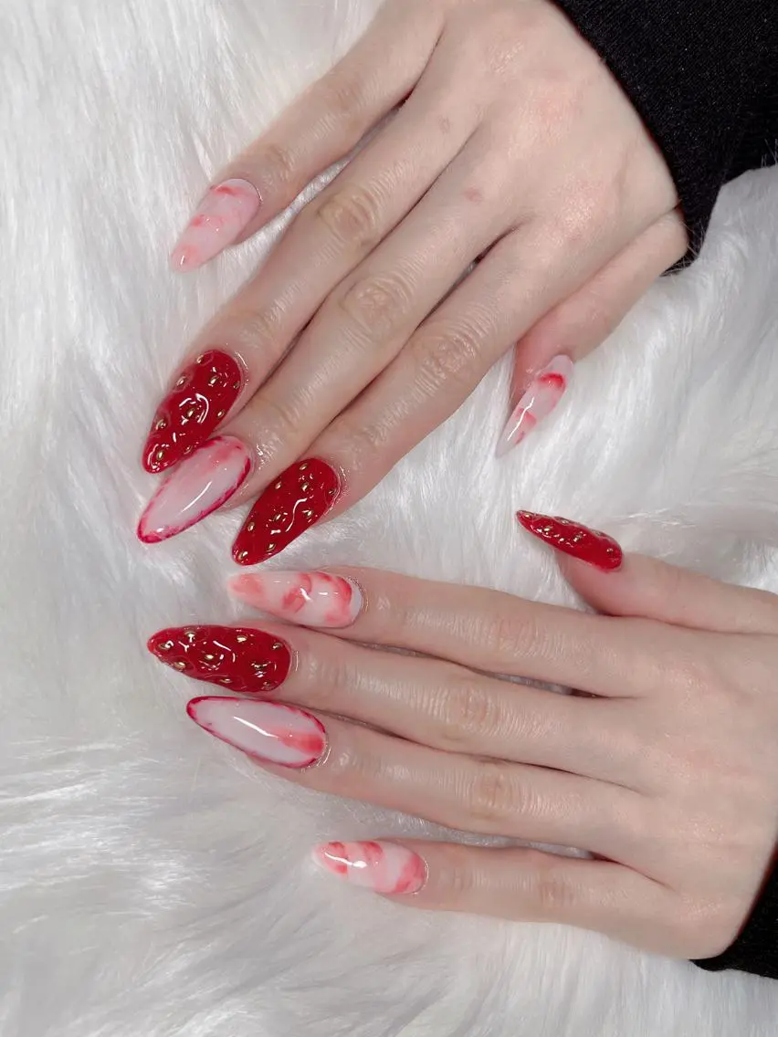 ミディアム ネイル ハンドネイル 《LB》ラブリエ Nail&eyeのマツエク・マツパデザイン