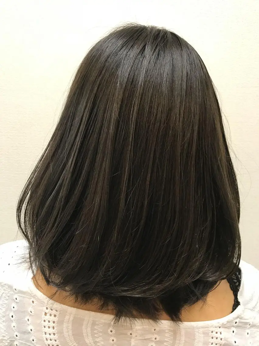 ミディアム カラー カット ヘアカラー トリートメント 吉森 満俊のヘアスタイル