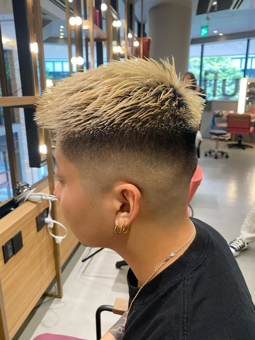 ショート カラー メンズ unopulir 景山 凌のヘアスタイル