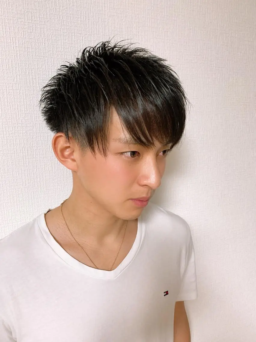 ショート メンズ カット ヘアカラー 《Zina札幌大通》 Hinano🐻のヘアスタイル