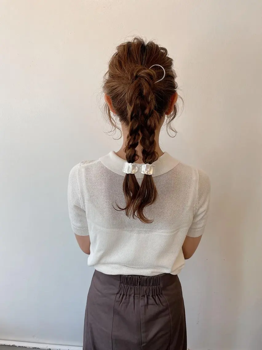 ロング ヘアアレンジ ポニーテール カット ヘアカラー h a k u 大倉 卓人のヘアスタイル