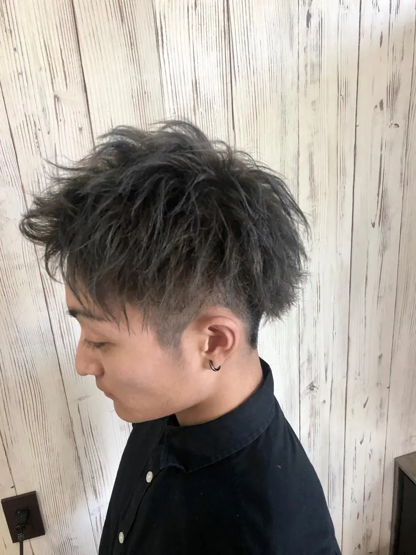 ショート カラー メンズ ダブルカラー hairsolon Geminiのヘアスタイル