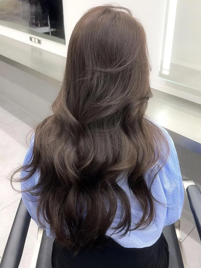 ロング カラー ブリーチ ケアブリーチ ダブルカラー 顔周りカット 韓国風ヘア ♡KOKOHA /透明感カラー♡のヘアスタイル