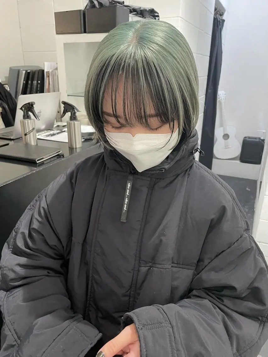ショート カラー パーマ ヘアアレンジ キッズ ネイル マツエク・マツパ アイブロウ ブリーチ カラーマツエク グリーン カット ヘアカラー トリートメント 艶ハイトーン/ヘア アレンジAYAKAのヘアスタイル