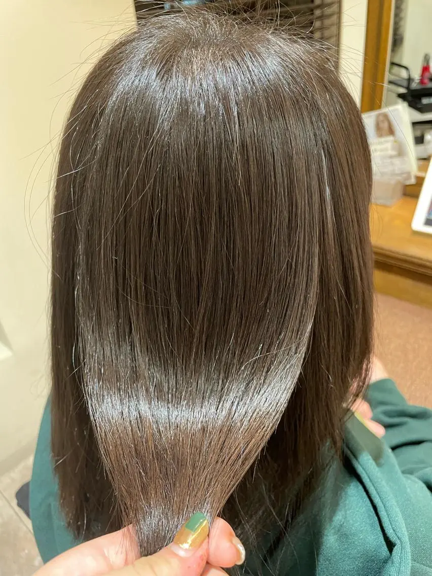 ミディアム 縮毛矯正 小川 夏生のヘアスタイル