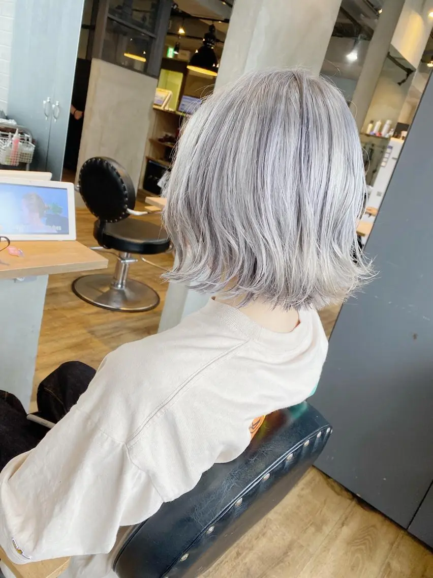 ミディアム ヘアカラー yoriダブルカラー 代表すがわらのヘアスタイル
