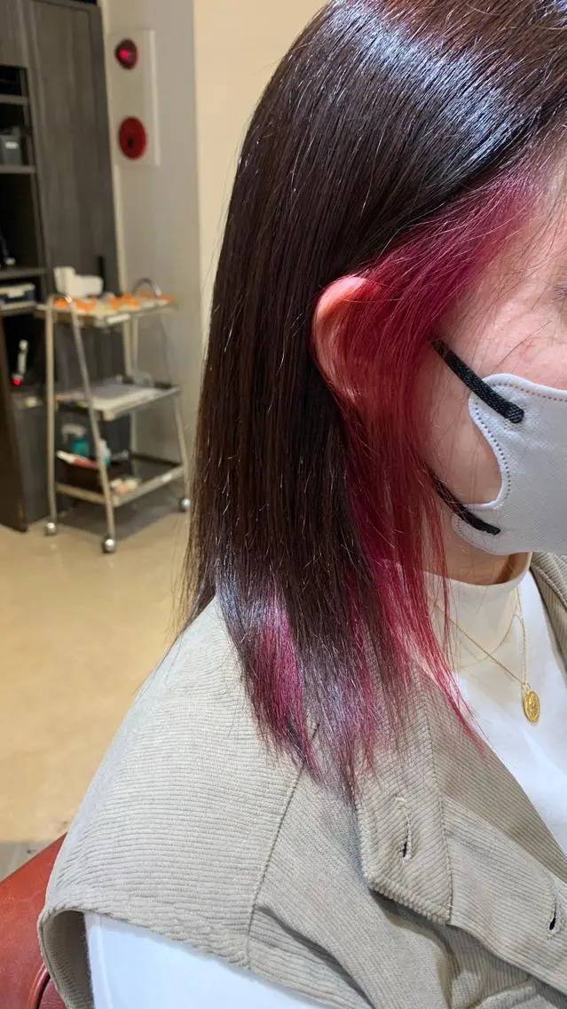 セミロング 渡邉 彩愛のヘアスタイル