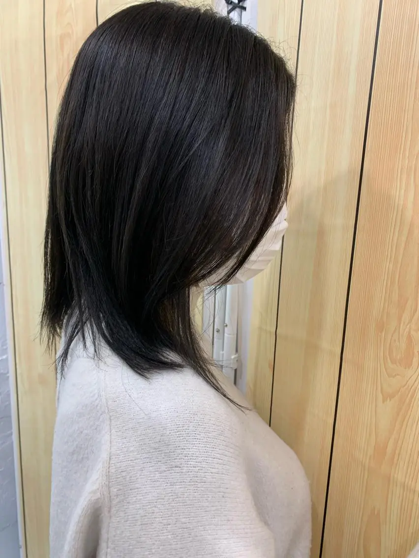 ミディアム カラー チバ ヒロトのヘアスタイル