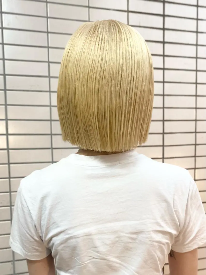 ショート カラー ヘアアレンジ ブロンド カット ヘアカラー トリートメント レイヤーカット✂️ 艶髪/小田部慎也のヘアスタイル