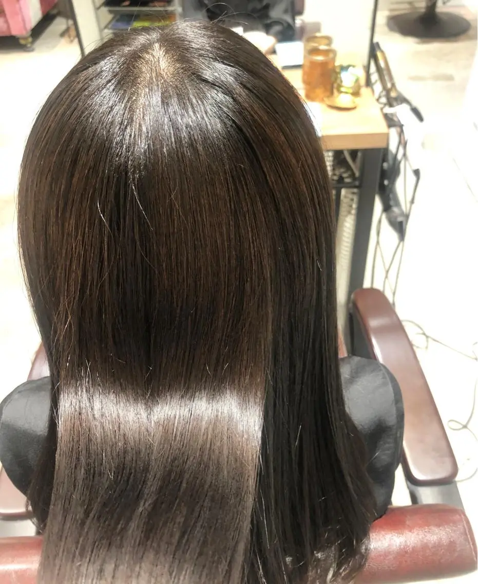 ロング 縮毛矯正 カット 縮毛矯正 🎀♥️推しカラー tomoka💜🍭のヘアスタイル