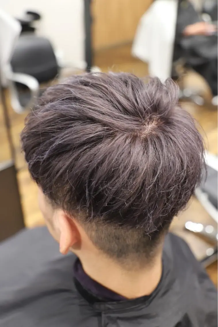 ショート 派手髪支持率No1 Eisukeのヘアスタイル