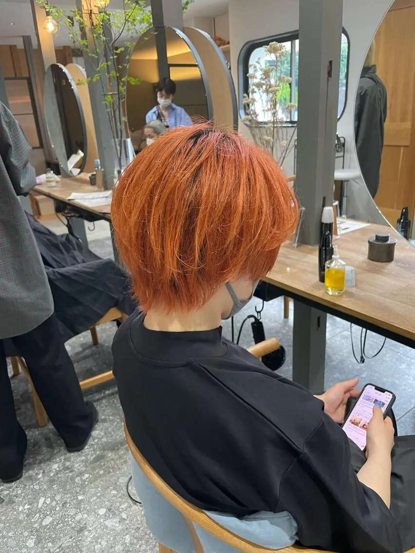 ショート カラー オレンジ 五十嵐 雄毅のヘアスタイル