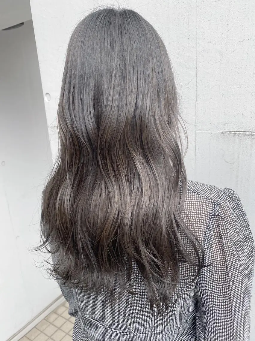 セミロング カラー ヘアアレンジ アディクシーカラー アッシュ アッシュブラック アッシュブラウン アッシュグレー ヘアカラー トリートメント ヘアセット ✨ハイクオリティ✨ 山本香也のヘアスタイル