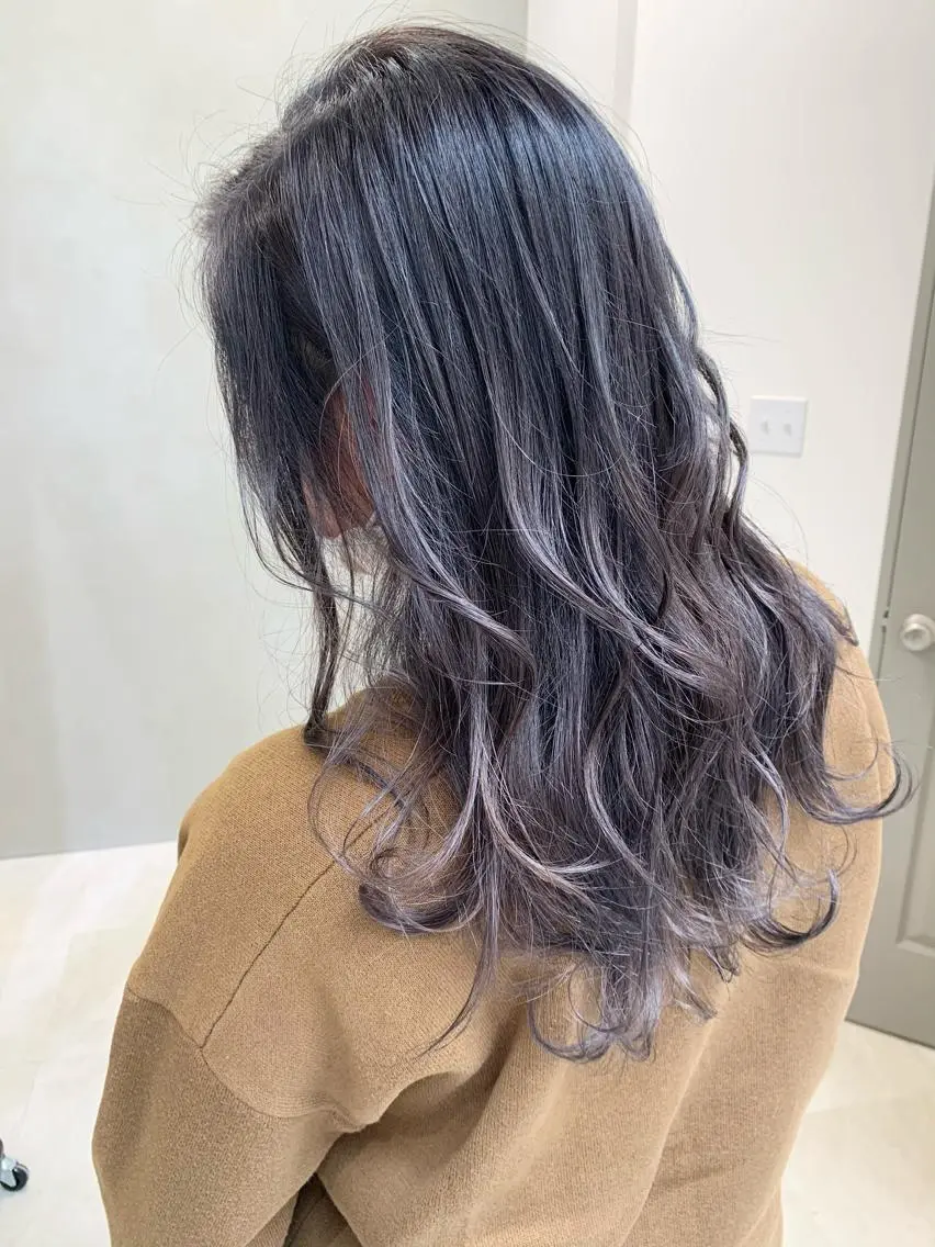ミディアム カラー グレージュ ラベンダーカラー ラベンダーグレージュ ラベンダーグレー カット ヘアカラー トリートメント レイヤー/大人メンズ パーマ🌀 平島拓也のヘアスタイル