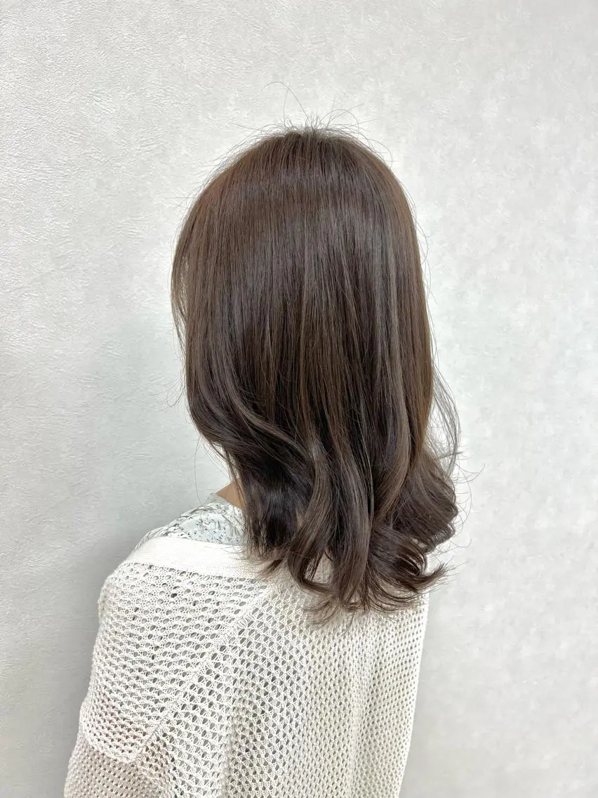セミロング カット ヘアカラー ショート/白髪ぼかし 君和田若菜のヘアスタイル