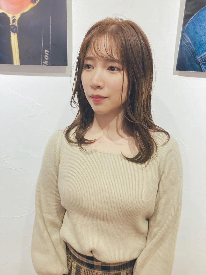 ミディアム カット ヘアカラー トリートメント 金田 夏野のヘアスタイル