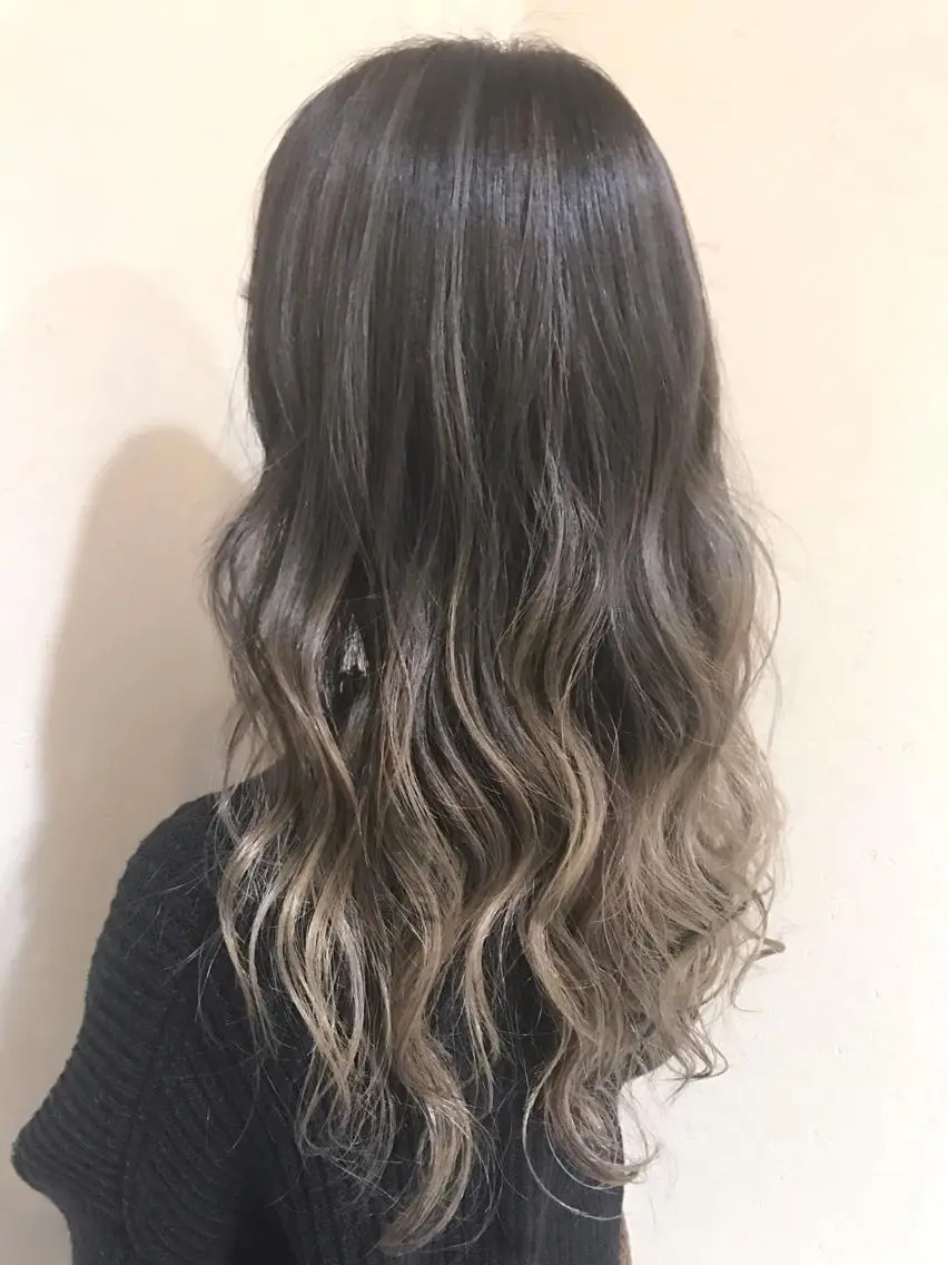 ロング カラー 透明感カラー 外国人風カラー filo   渋谷 Gishiのヘアスタイル