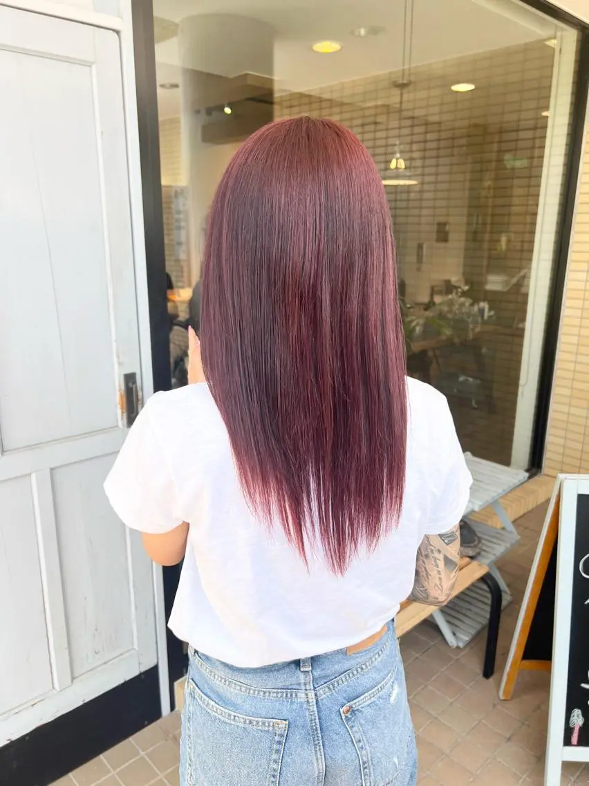 ロング カラー レッドカラー カット ヘアカラー トリートメント 堀 望美のヘアスタイル