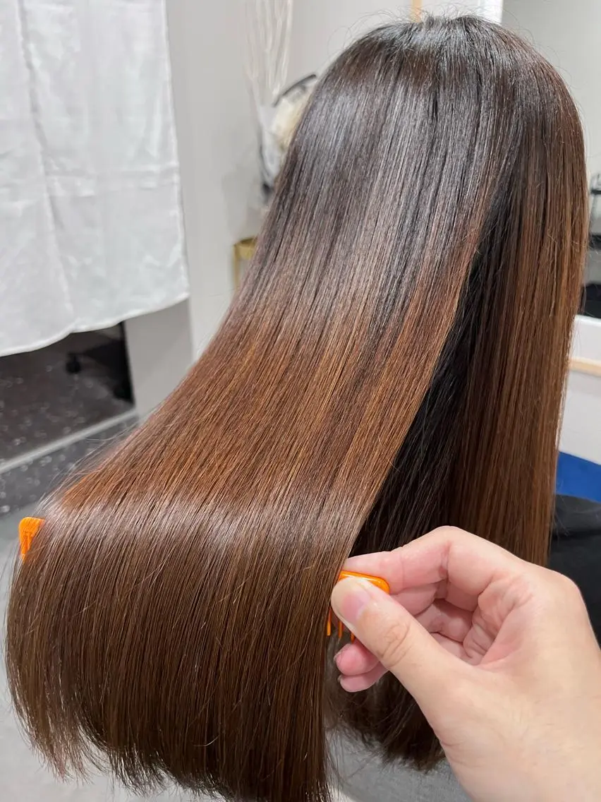 ロング カラー liL hair サトウリョウタのヘアスタイル