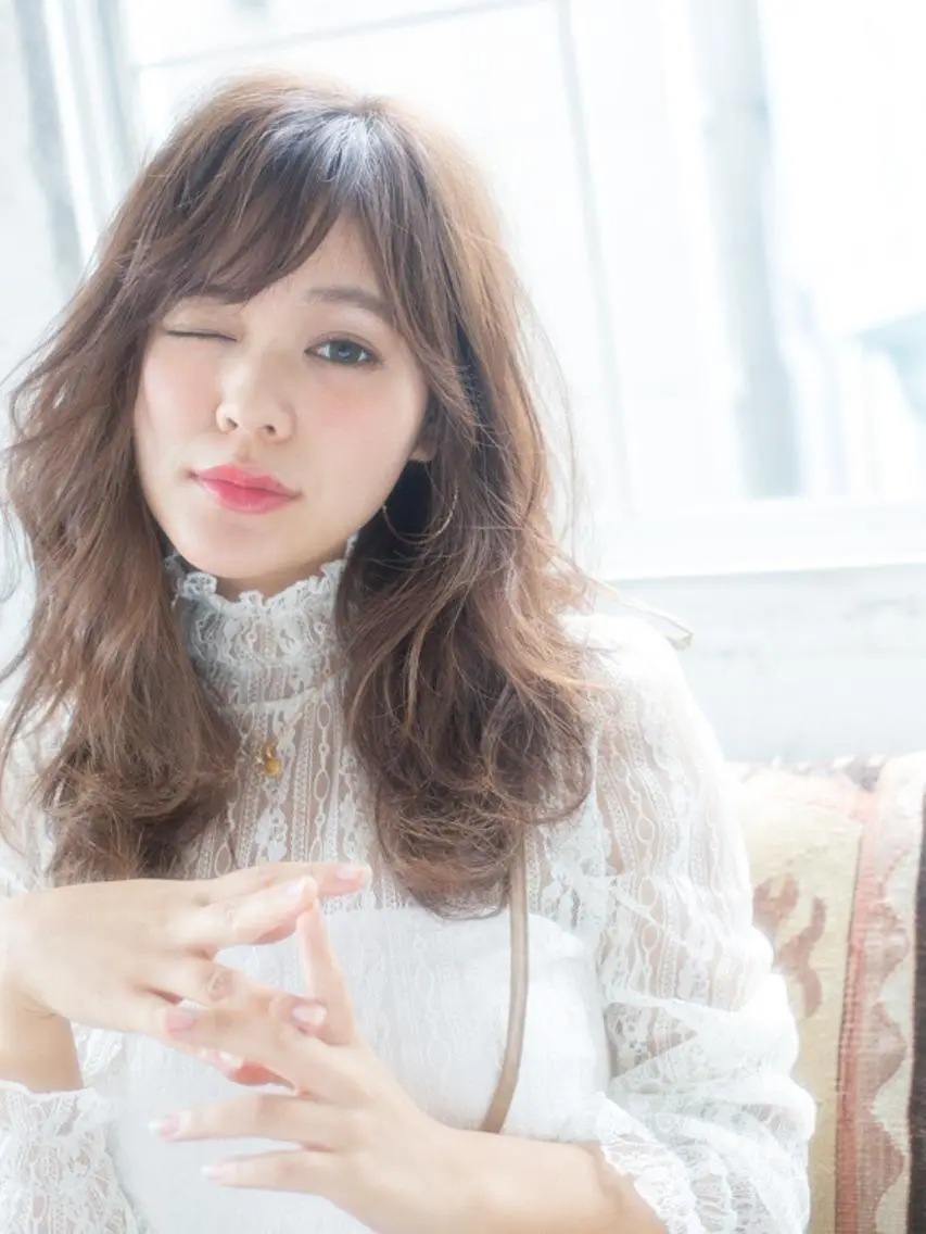 ロング カラー パーマ ヘアアレンジ 【公式】amble luxe池袋東口🩷のヘアスタイル