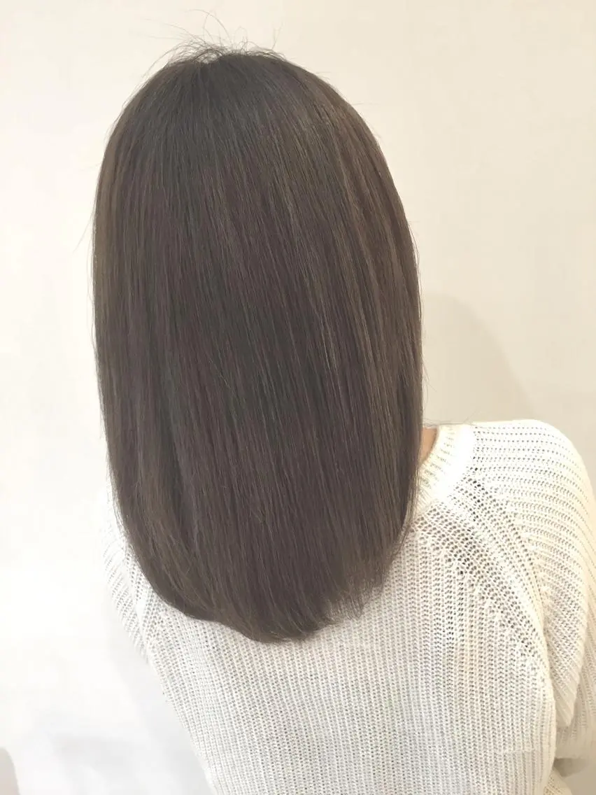 ミディアム カラー グレージュ ハイライトカラー ハイライト ハイトーン×髪質改善 KENTAのヘアスタイル