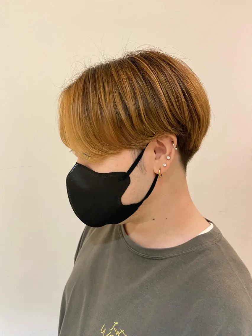 メンズ センターパート 🫧顔周りカット 🫧樫村優香のヘアスタイル