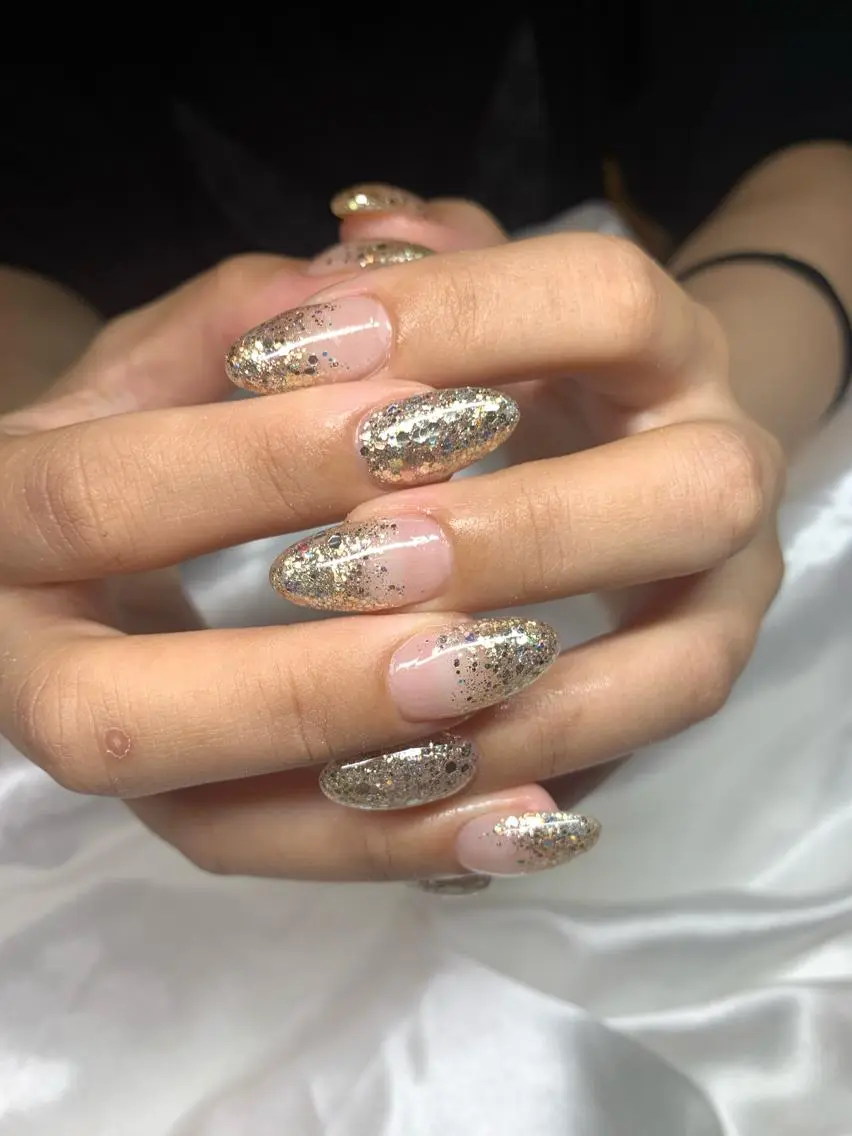ネイル ジェルネイル ロングネイル スカルプネイル ネイルチップ ワンホンネイル happiness nailのネイルデザイン