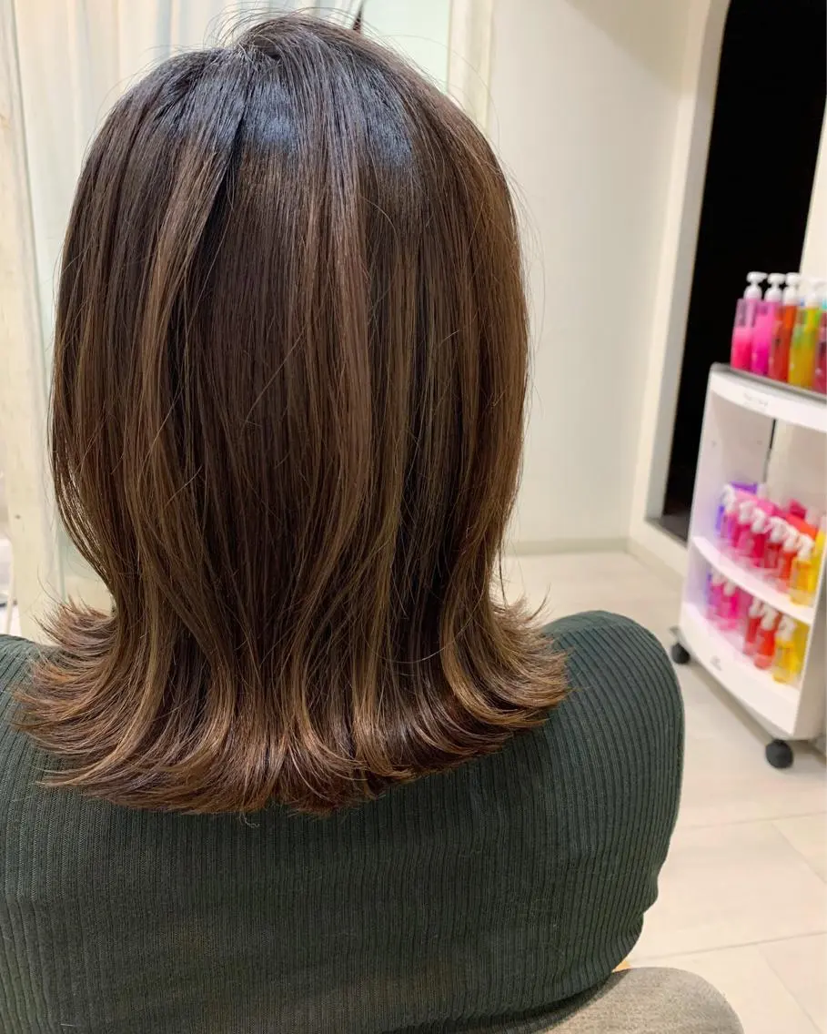 セミロング カラー ヘアアレンジ 成人式 ハーフアップ ポニーテール 結婚式・ブライダル 切りっぱなしボブ takebuchi harukaのヘアスタイル