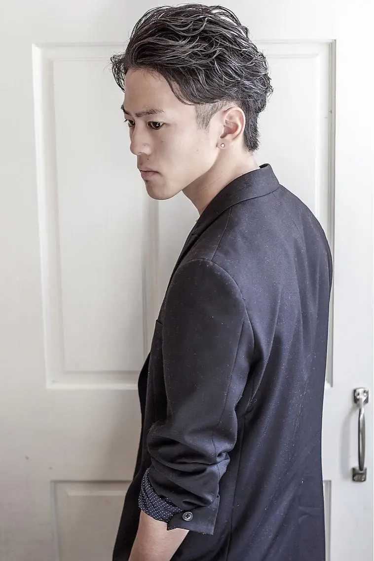 メンズ EIGHT plum TOKIOリミテッドのヘアスタイル