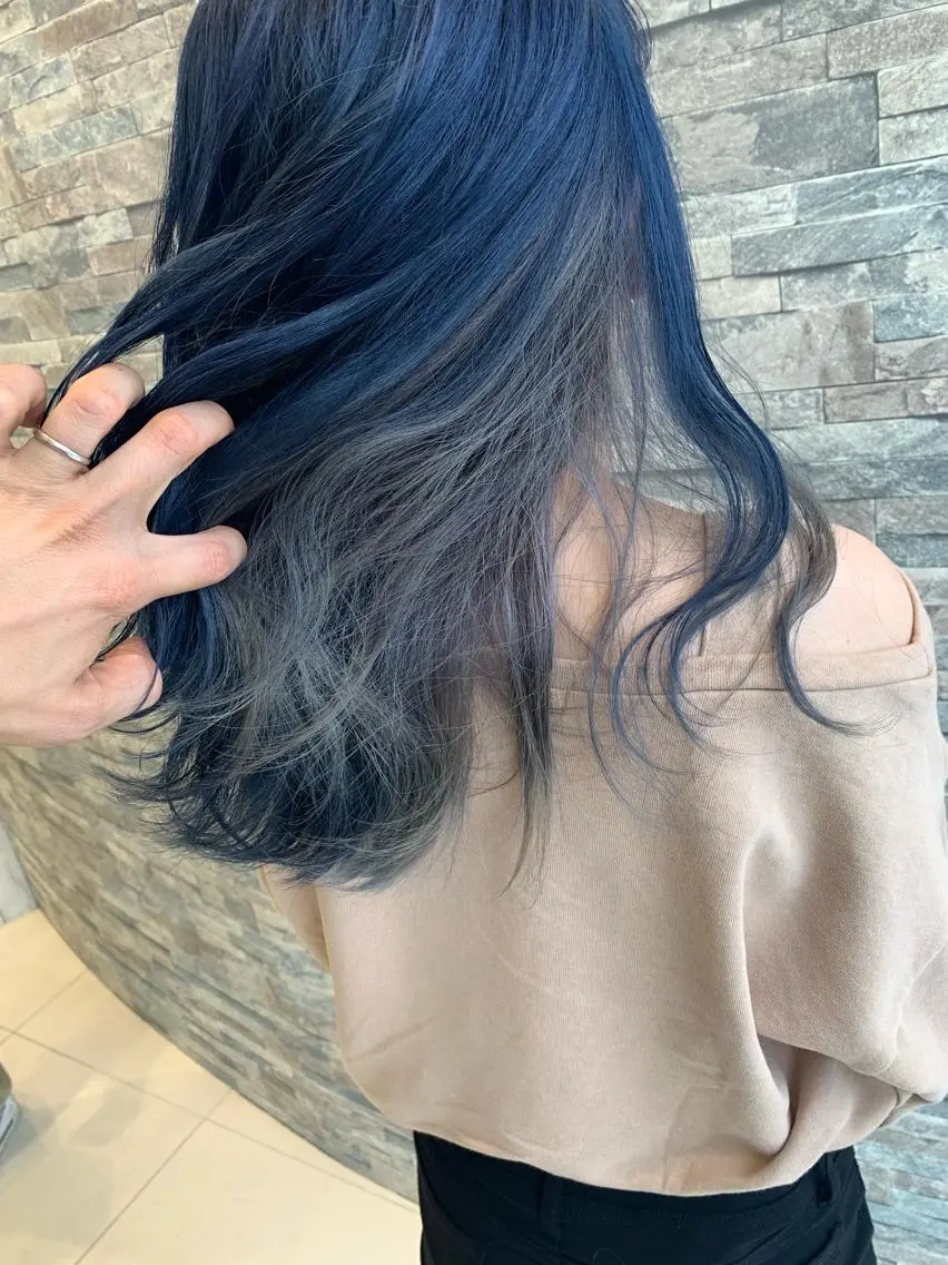 ミディアム カラー カラーと言ったら SAWARAのヘアスタイル