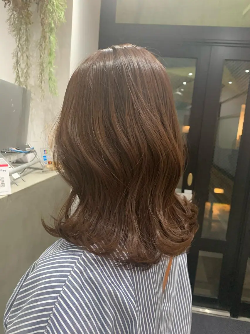 ミディアム カラー ヘアアレンジ ヘアカラー トリートメント kei🤎ベージュ /透明感カラー/博多のヘアスタイル