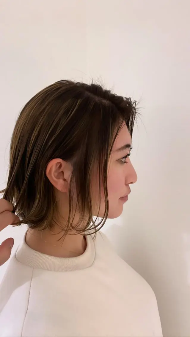 ショート カラー ダブルカラー グレージュ ハイライトカラー ハイライト 髪質改善 ヘアカラー トリートメント ✨髪のソムリエ✨ 岩川和生のヘアスタイル