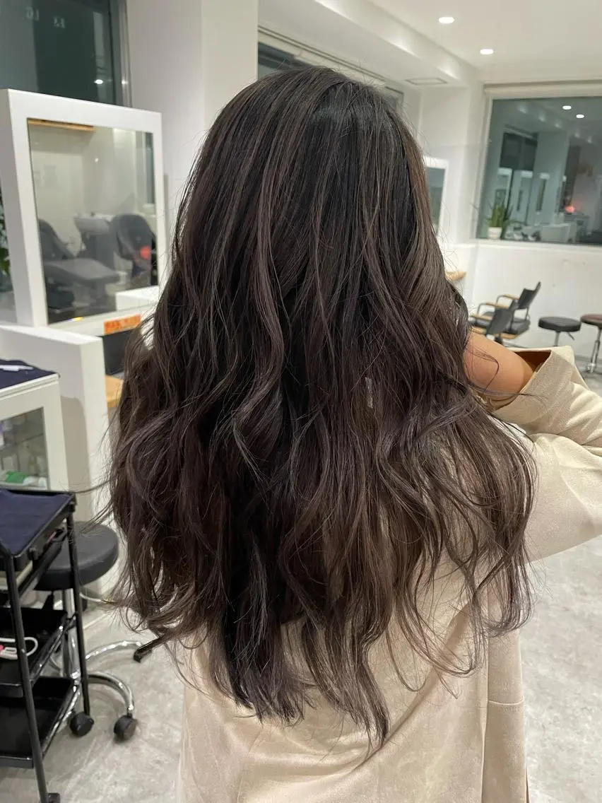 ロング カラー アッシュ ハイライトカラー インナーカラー オレンジ ハイライト 京都美容師 塩のヘアスタイル
