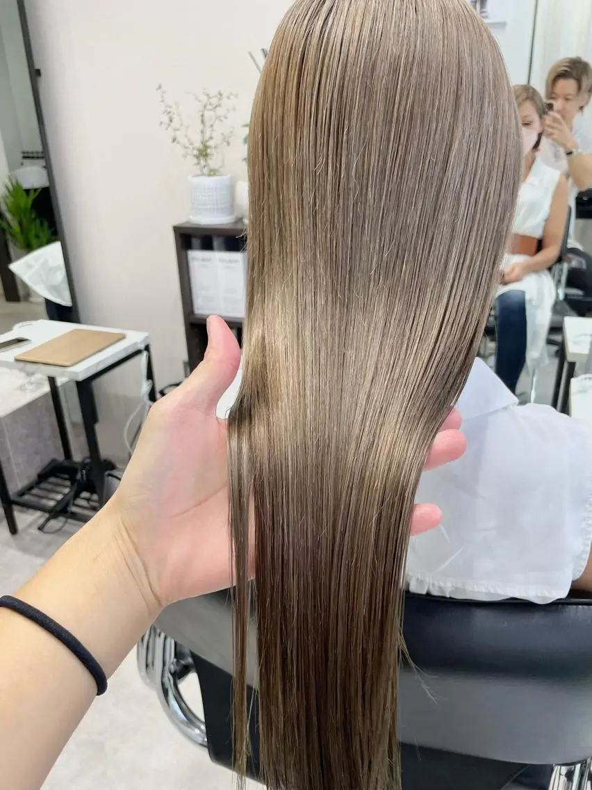 ロング カラー カット ヘアカラー 髪質改善will hairdesignのヘアスタイル