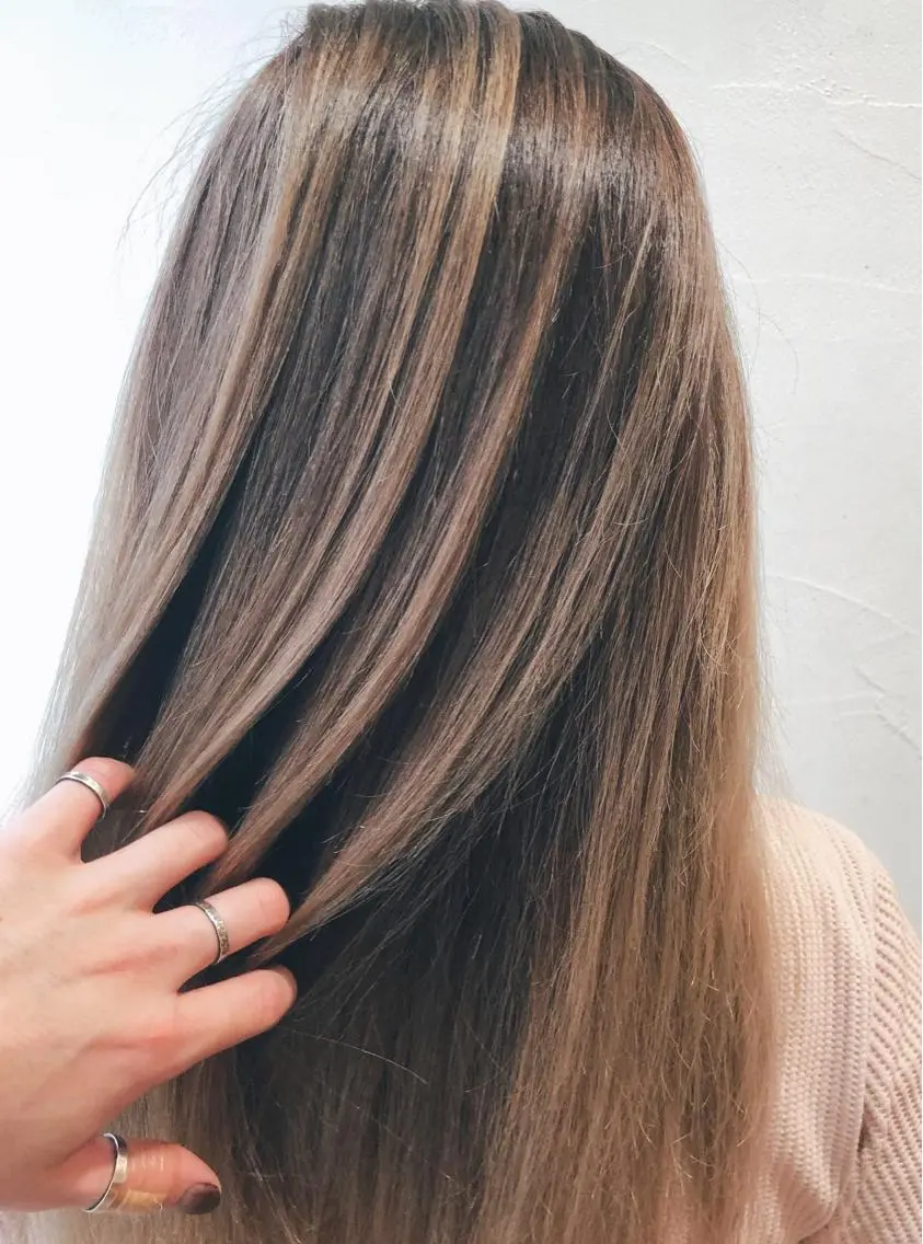 ミディアム レイヤーカット メンズカット特化柏駅 徒歩3分LOUのヘアスタイル
