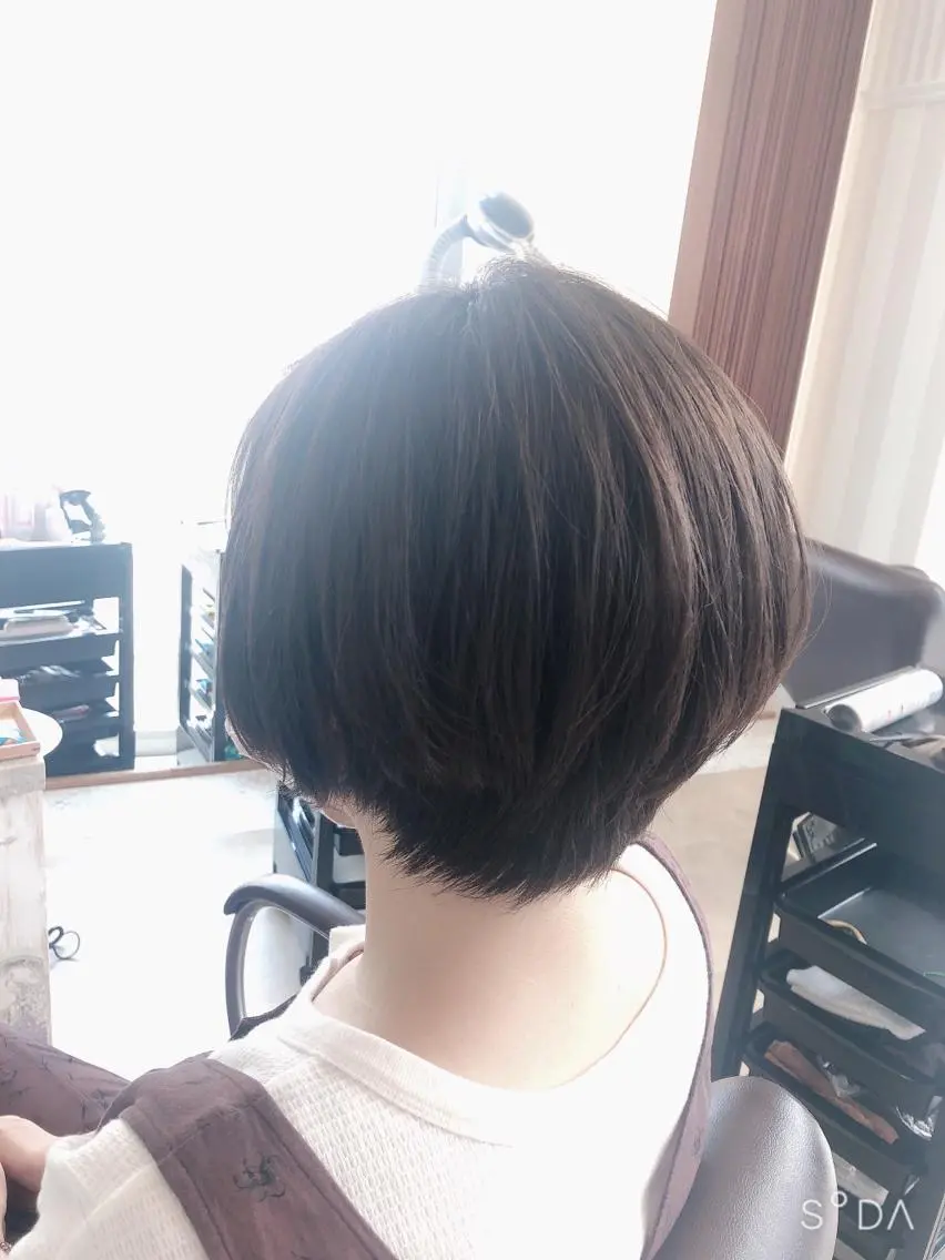 ショート ショートヘア GOSSIP信国 瑞絵のヘアスタイル