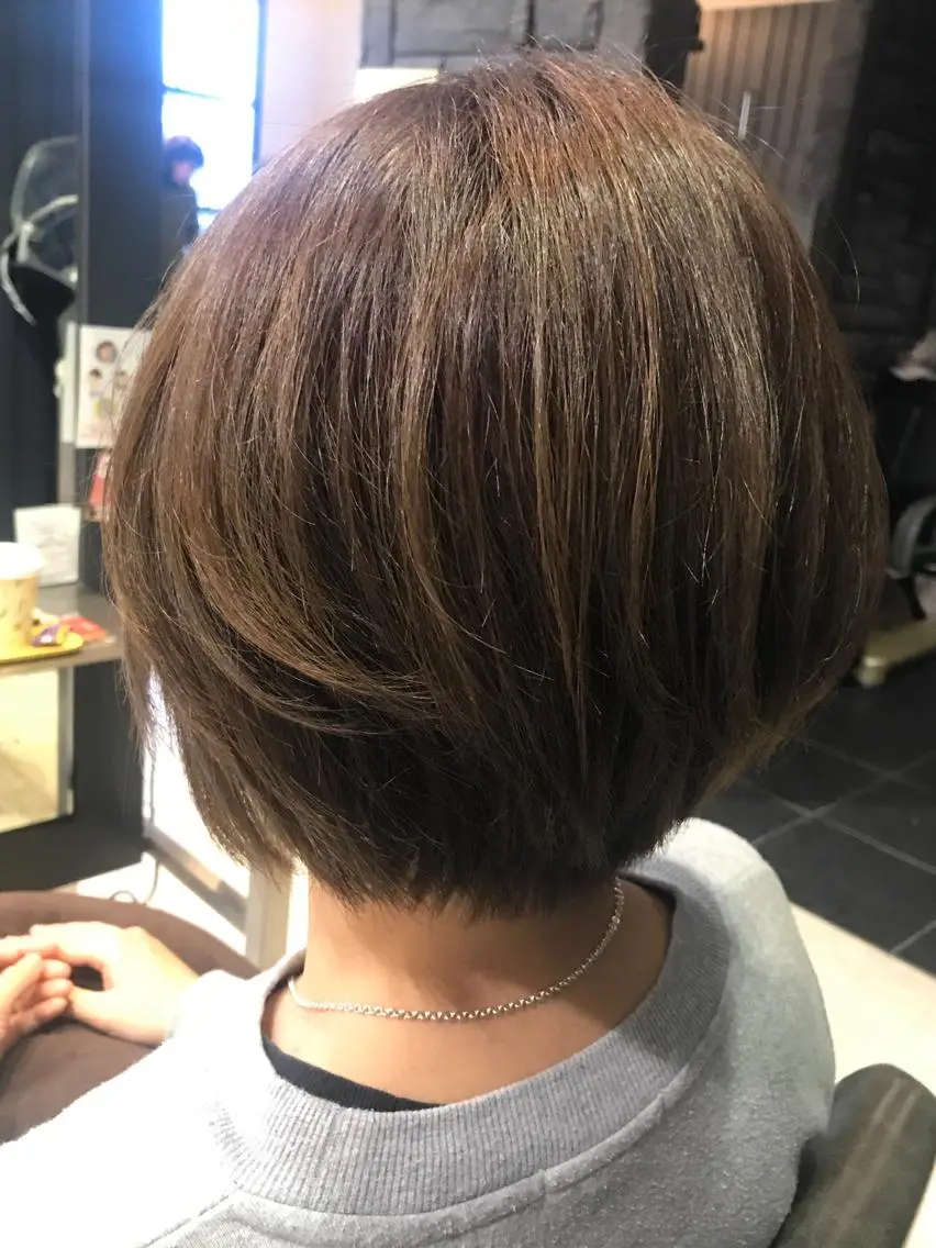 ショート カラー ハイライトカラー ハイライト 水原 恵莉香のヘアスタイル