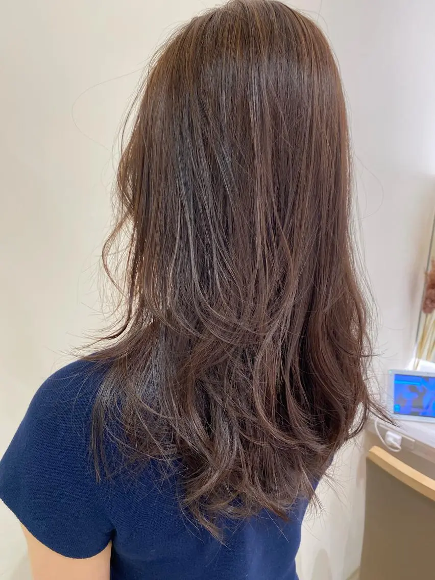 ロング カラー ハイライトカラー ハイライト レイヤーカット レイヤーカット/ ハイライト　千咲季のヘアスタイル