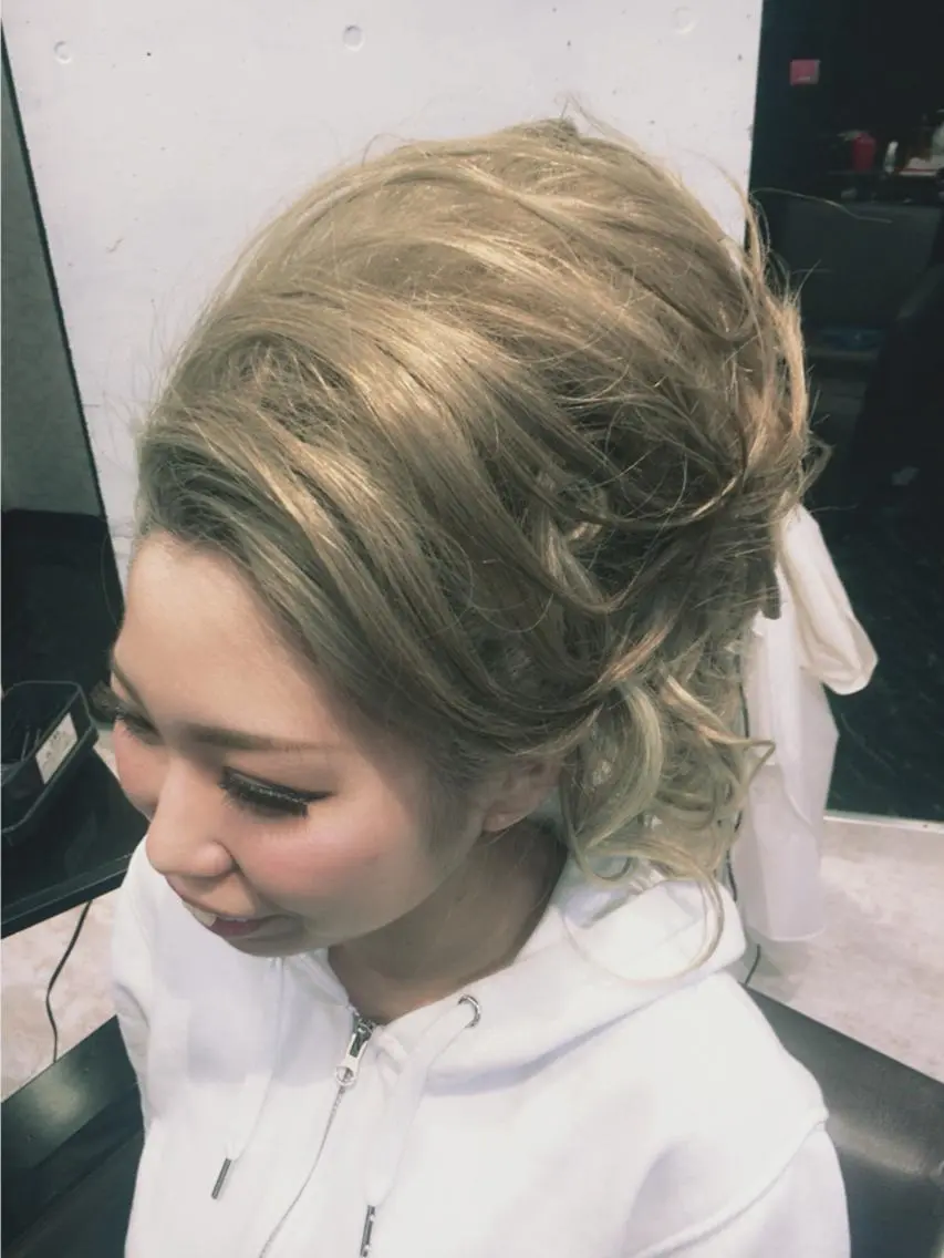ショート ミディアム セミロング ロング ヘアアレンジ 成人式 かきあげバング UNDER vr 【アンダーバー】のヘアスタイル