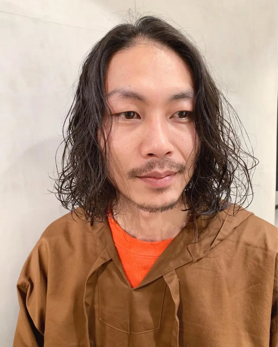 ミディアム パーマ メンズ ミディアムパーマ メンズパーマ カット パーマ トリートメント 優作 〜圧倒的信頼〜のヘアスタイル