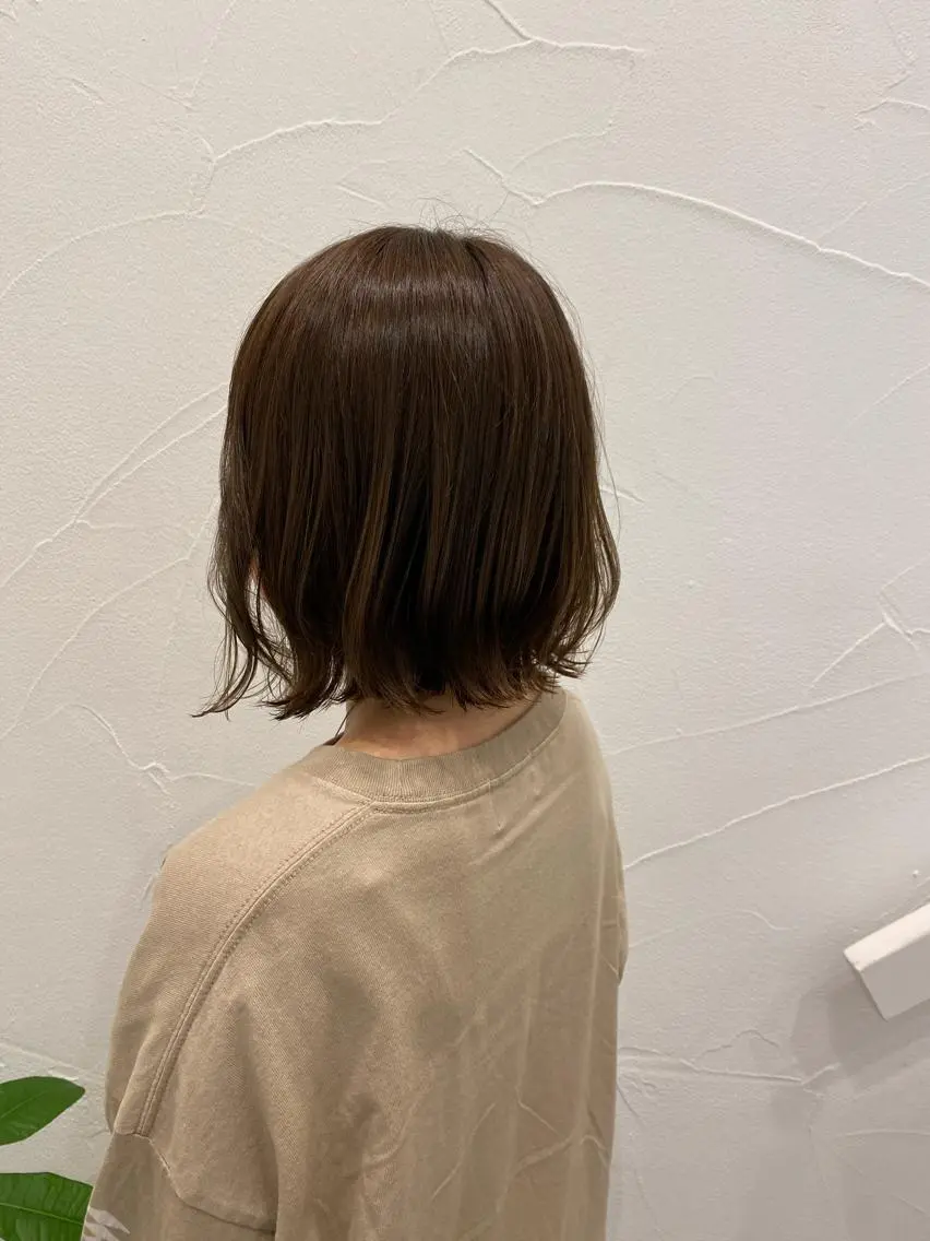 ミディアム カラー ボブ Ash中目黒店 榊間茜のヘアスタイル