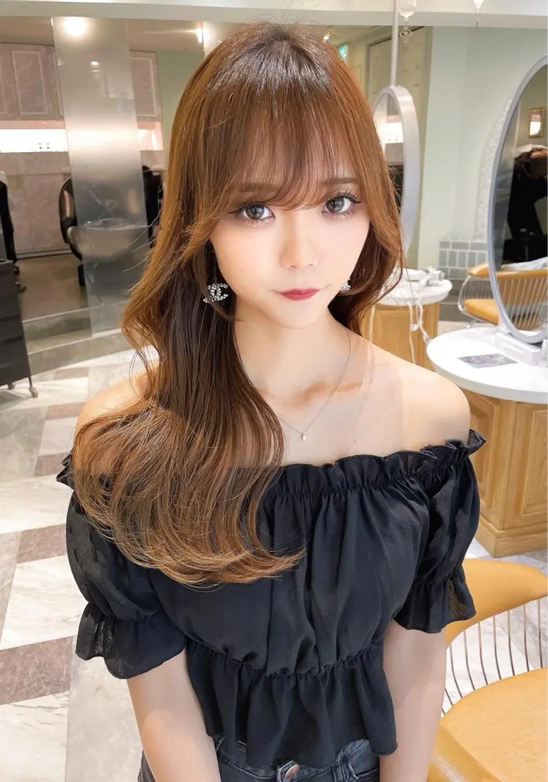 セミロング カラー ベージュカラー 黒髪 ブリーチ ブルーカラー ブルーブラック カット ヘアカラー トリートメント 木屋元一/透明感 /前髪/レイヤーのヘアスタイル